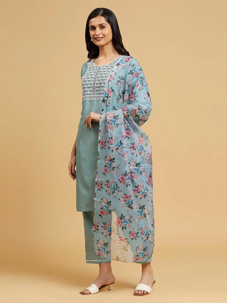 VT Designer Cotton Embroidery Kurti With Bottom Dupatta Wholesale Clothing Distributors in India